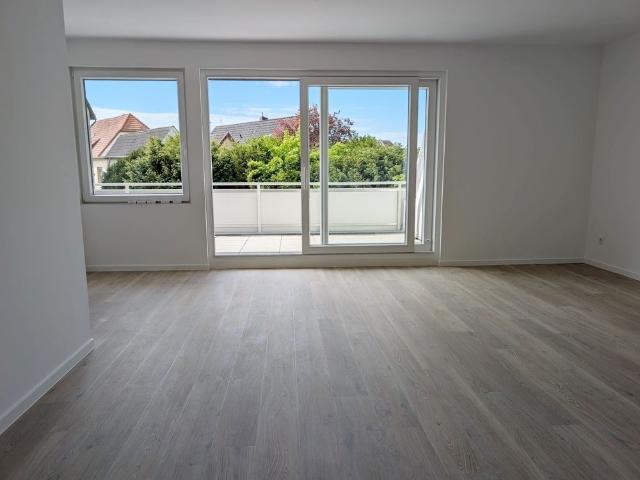 Moderne 4 Zimmer Wohnung mit großem Balkon! Bezugsfrei ab 01.09.2026!
