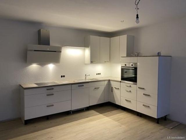 Moderne 4 Zimmer Wohnung mit großer Dachterrasse in Bad Zwischenahn Aschhausen