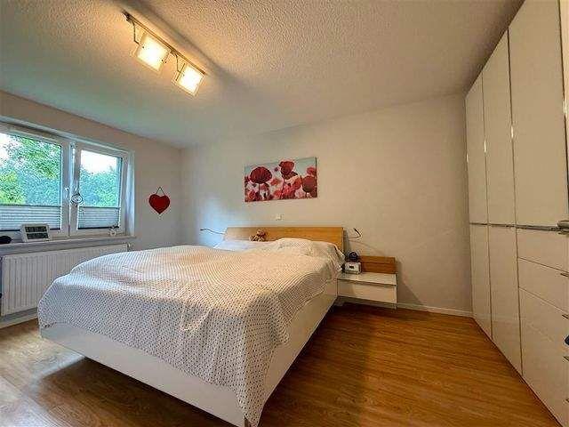 Moderne 4 Zimmer Wohnung mit großzügigem Balkon und TG Stellplatz / Schulenhof, Molfsee