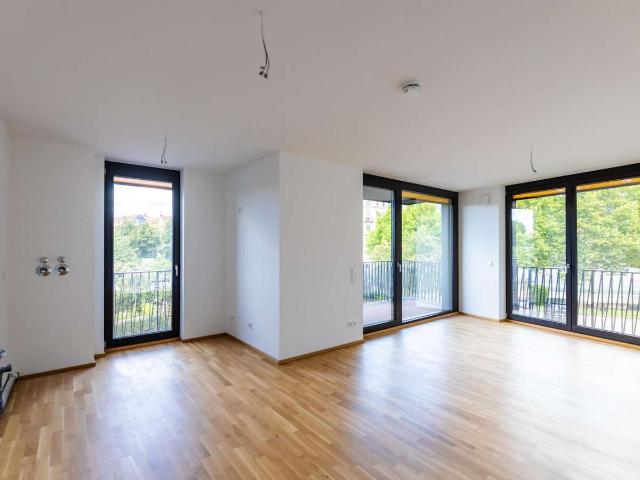 Moderne 4 Zimmer Wohnung mit Loggia in Tech Zentrum Dresden – Marina Garden