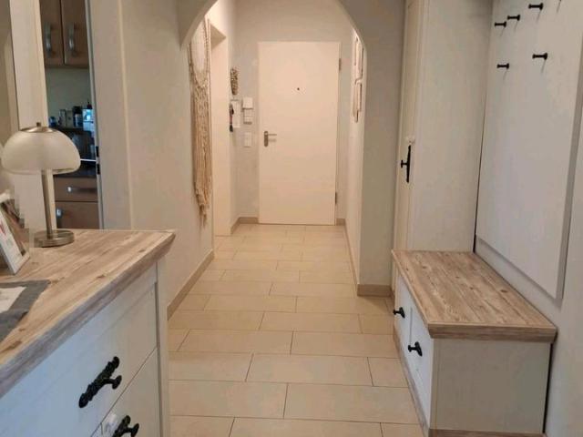 Moderne 4 Zimmer Wohnung mit Loggia in Kerpen Sindorf