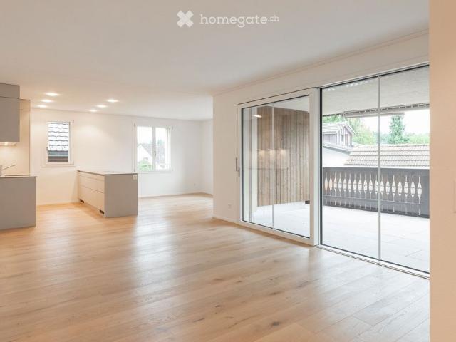 Stilvolle 5.5 Zimmer Neubau Wohnung in Birrhard AG