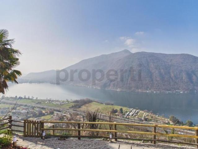 Moderne 5 Zimmer Villa mit atemberaubender Aussicht, Val Mara Rovio