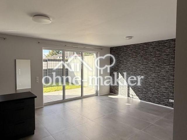 Moderne 65m² Wohnung mit Terrasse & Gartenanteil