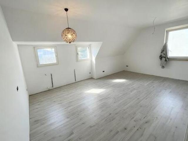 Moderne 65qm Wohnung in Recklinghausen 3,5 Zimmer 1OG zu vermieten