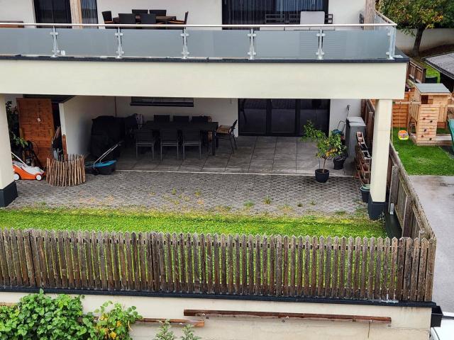 Moderne 62 m² 2 Zimmer Gartenwohnung im 1. Stock in Radfeld ab November zu mieten