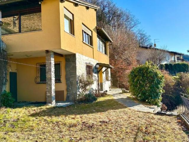 Moderne 6.5 Zimmer Einfamilienvilla an idyllischer Lage in Aranno, Kanton Tessin