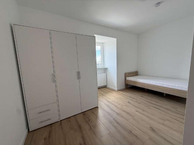 Moderne 6 Zimmer Mädchen WG in Köln Bonnerstr