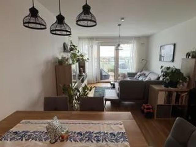 Moderne 73m2 3 Zimmerwohnung mit Fernblick, Balkon, Zugang zu Pool, Sauna und Fitnessraum 1230 Wien Atzgersdorf Privatvermietung!