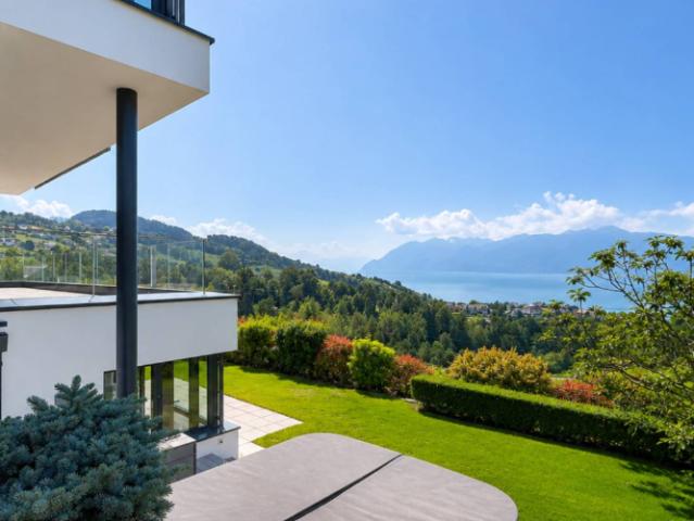 Moderne 7 Zimmer Liegenschaft im Herzen von Lavaux