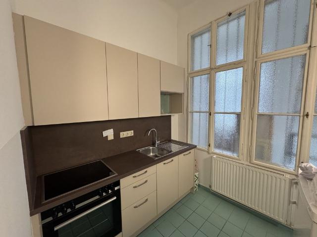 Moderne 7er WG Geignete Wohnung in TOP Lage mit Klima und Beschattung