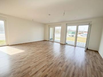 Modernes 4 Zi Reihenhaus mit Garten