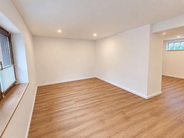 Modernes 4 Zimmer Mittelhaus mit neuer Einbauküche & Wärmepumpe Erstbezug nach Kernsanierung