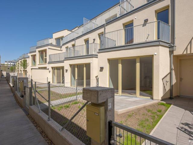 MODERNES 4 ZIMMER REIHENHAUS IN OBERLAA NAHE U1!