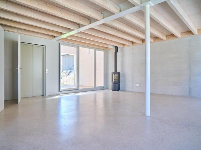 Modernes 5.5 Zimmer Einfamilienhaus mit Lift bis ins 3. Obergeschoss