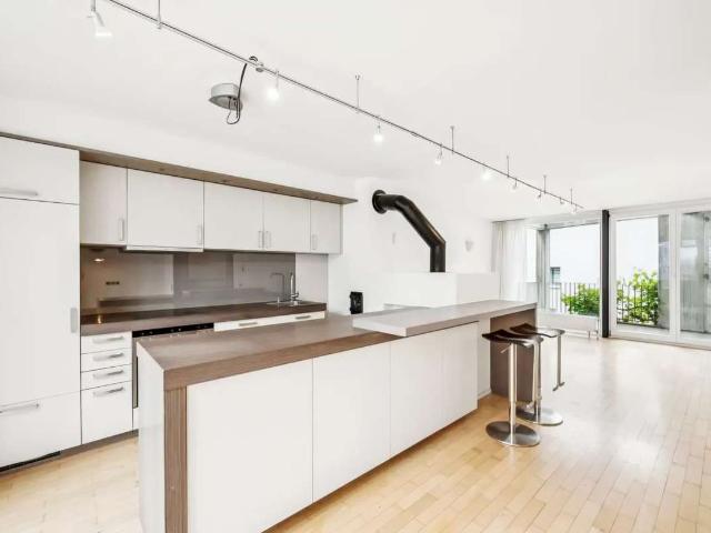 Modernes 5,5 Zimmer Townhouse mit Dachterrasse & Garage in Aidlingen Deufringen