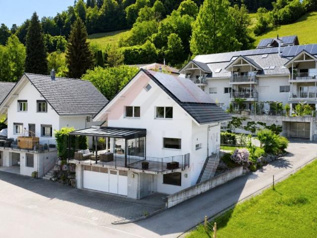 Familienfreundliches Einfamilienhaus mit Panoramasicht in Signau