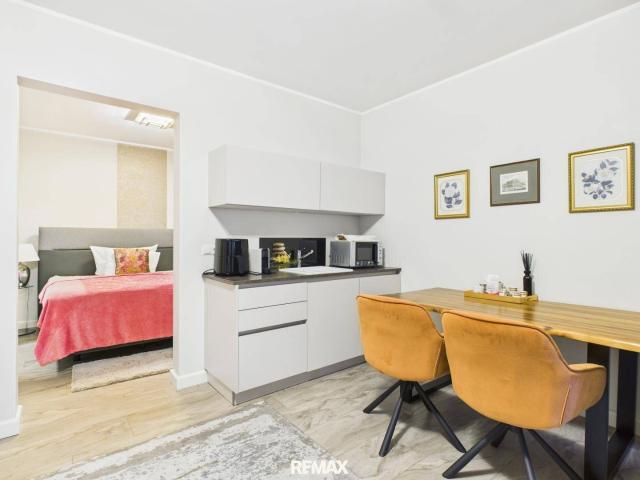 Modernes 7 Zimmer Mehrfamilienhaus in Deutsch Wagram – Top Lage, 220m² Wohnfläche!