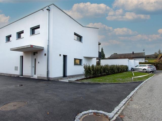 Modernes 7.5 Zimmer Neubauhaus in Ponthaux – Eleganz & Komfort