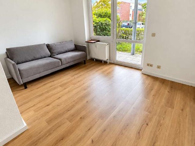 Modernes 1 Zimmer Apartment | Frisch renoviert | Terrasse, EBK & Stellplatz
