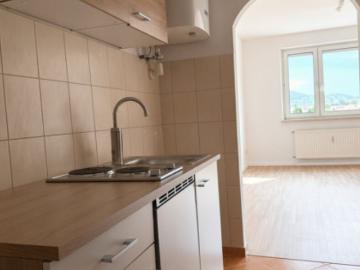 Modernes 1 Zimmer Apartment, vollrenoviert mit Parkplatz in Bruck an der Mur!
