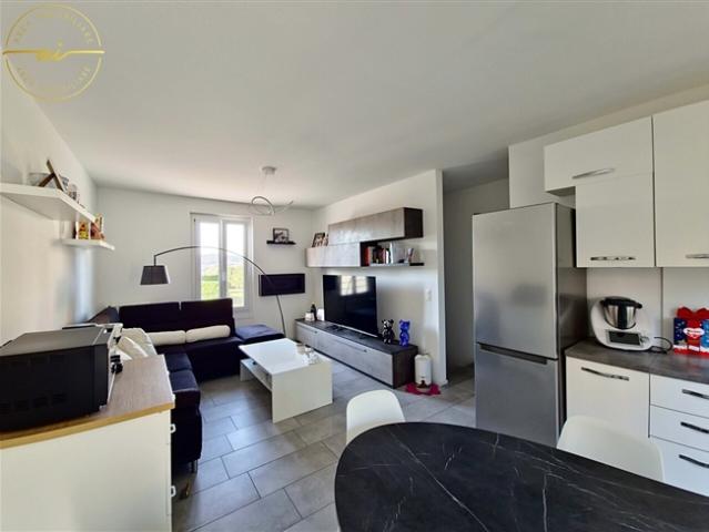 MODERNES 3.5 ZIMMIGES APARTMENT IN MORBIO INFERIORE