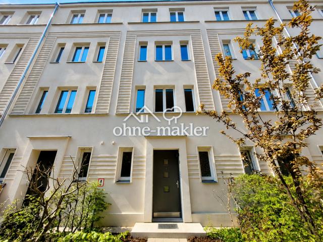 Modernes Townhouse im historischen Herzen von Potsdam mit Terrasse & TG Stellplatz