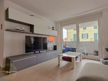MODERNES UND GROSSES 3.5 ZIMMIGES APARTMENT
