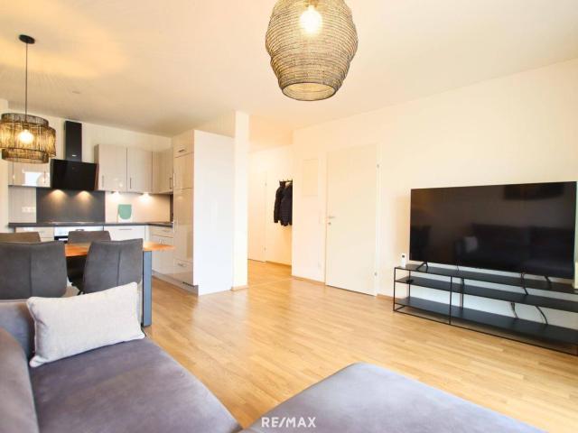 TOP AUSSTATTUNG! Neuwertige 2 Zi Wohnung mit Balkon & Garage in Wiener Neustadt