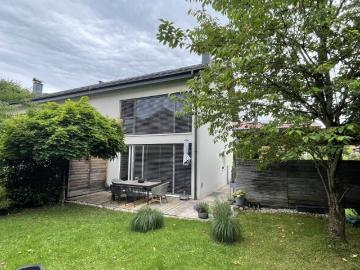 Modernes Wohndesign am Fuße des Untersbergs: Ihr exklusives Refugium in Fürstenbrunn
