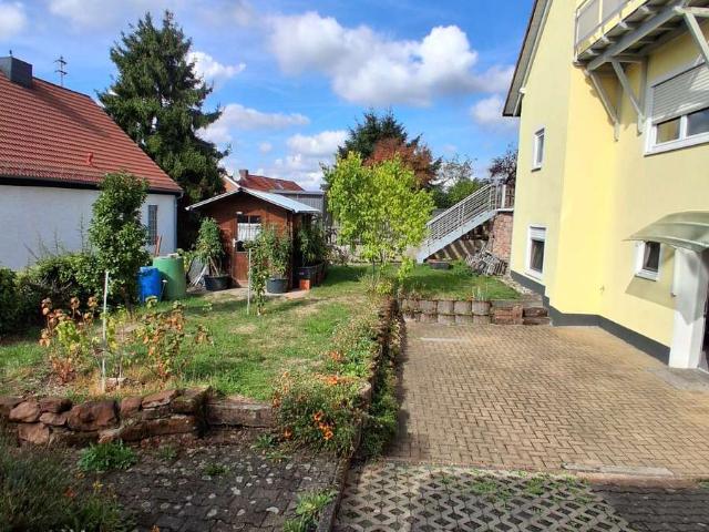 Modernes Wohnen: 1 Zimmer Apartment in Ramstein Miesenbach