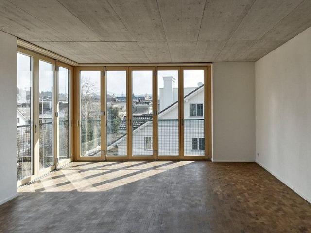 Modernes Wohnen an ruhiger Lage im schönen Pfäffikon ZH