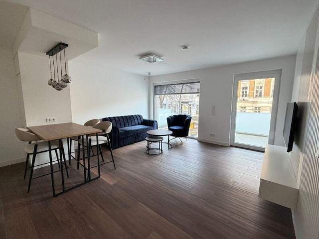 Modernes Wohnen ab April: Erstbezug in Top Zustand | 2 Zimmer & Balkon