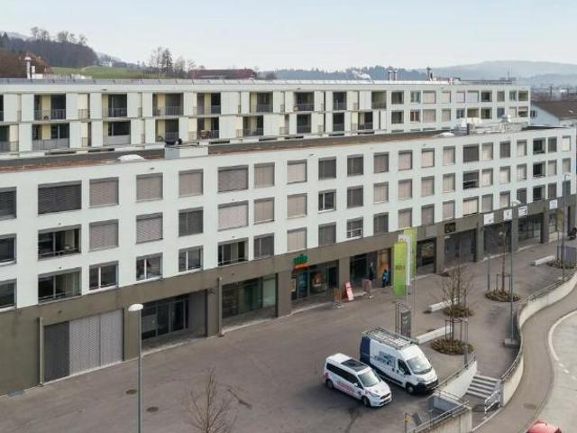Modernes Wohnen beim Bahnhof
