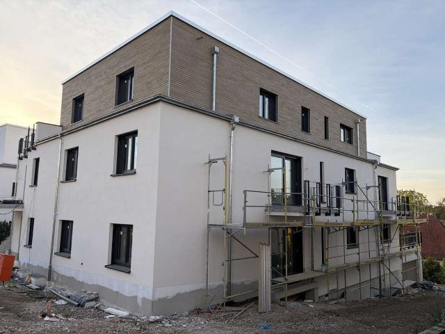 Modernes Wohnen: Erstbezug mit vier Zimmern in Wiesloch