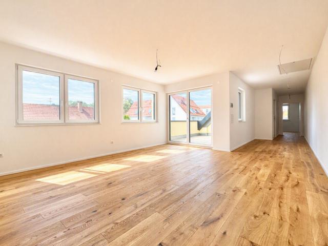 Modernes Wohnen im DG: 3,5 Zimmer Wohnung mit Balkon und Tageslichtbad in Achstetten
