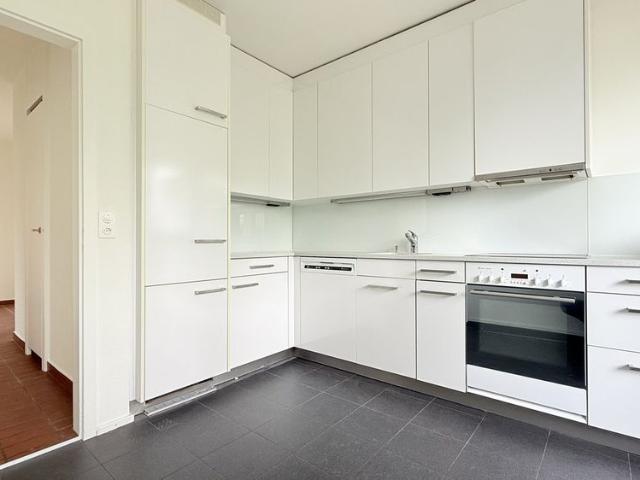 Modernes Wohnen im Dreispitz – Attraktive 3.0 Zimmerwohnung mit Balkon