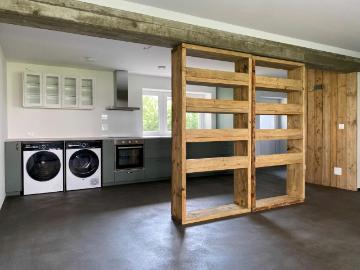 Modernes Wohnen in Aegerten neuwertiges Studio mit Parkplatz und Gartensitzplatz
