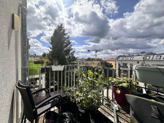 Modernes Wohnen in Berlin Spandau – 2 Zimmer Wohnung mit offener Küche & Balkon