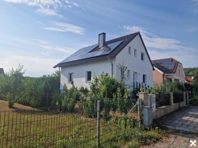 MODERNES WOHNEN IN BESTER WOHNLAGE MIT HERVORRAGENDER INFRASTRUKTUR IN RUHIGER WOHNLAGE VON HAUSLEITEN