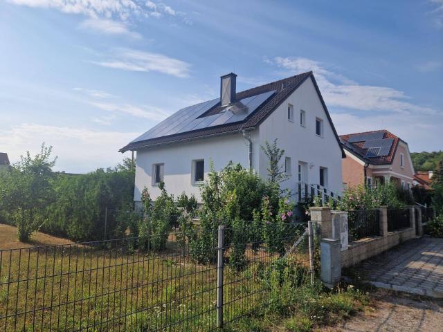 MODERNES WOHNEN IN BESTER WOHNLAGE MIT HERVORRAGENDER INFRASTRUKTUR IN RUHIGER WOHNLAGE VON HAUSLEITEN