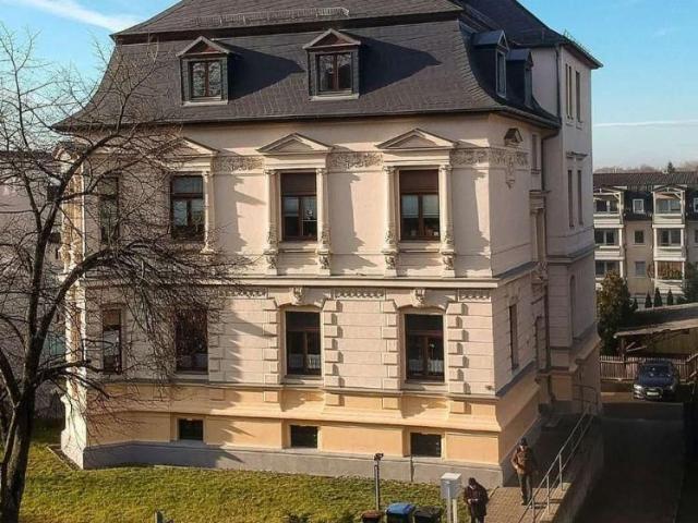 Modernes Wohnen in der Stadtvilla: 2,5 Zimmer mit Wohlfühlfaktor