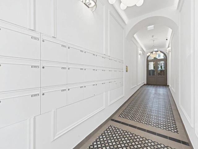 Modernes Wohnen in Favoriten 3 Zimmer Eigentumswohnung mit Lift