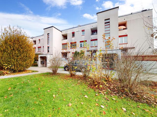 Modernes Wohnen mit Ausblick sanierte 3.5 Zimmer Maisonette