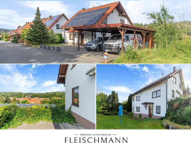 Modernes Wohnen mit Einliegerwohnung, Photovoltaik und unverbaubarem Ausblick