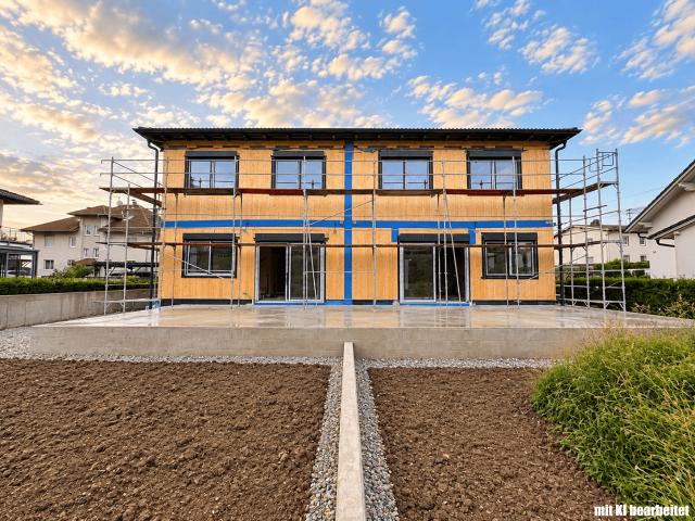 Modernes Wohnen mit Garten Hochwertige Doppelhaushälfte in Hitzing