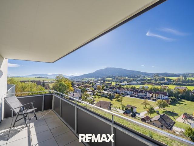 Modernes Wohnen mit viel Platz – attraktive 4 Zimmer Wohnung mit Balkon in Straßwalchen!