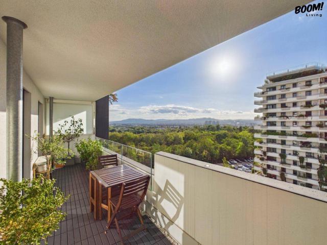 Modernes Wohnen mit Weitblick – 3 Zimmer Wohnung mit 15 m² Balkon, Pool & Grünblick