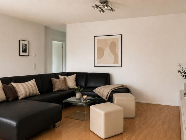 Modernes Wohnen mit Wohlfühlfaktor – 4,5 Zi. Wohnung am Pfühlpark!