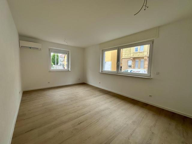 Modernes Wohnen nach Sanierung – 2 Zimmer Wohnung mit neuer Einbauküche